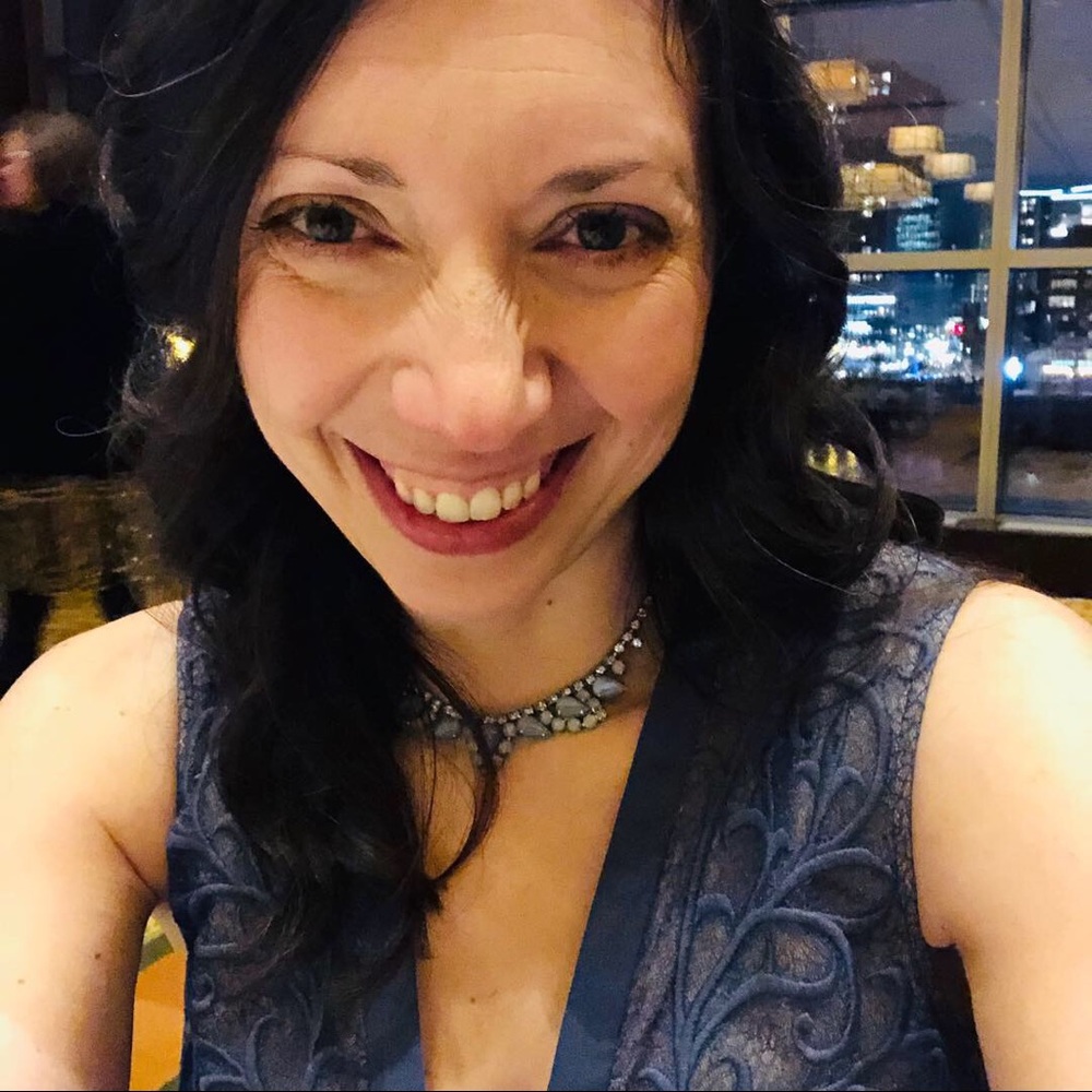 Meet your Posher, Shira